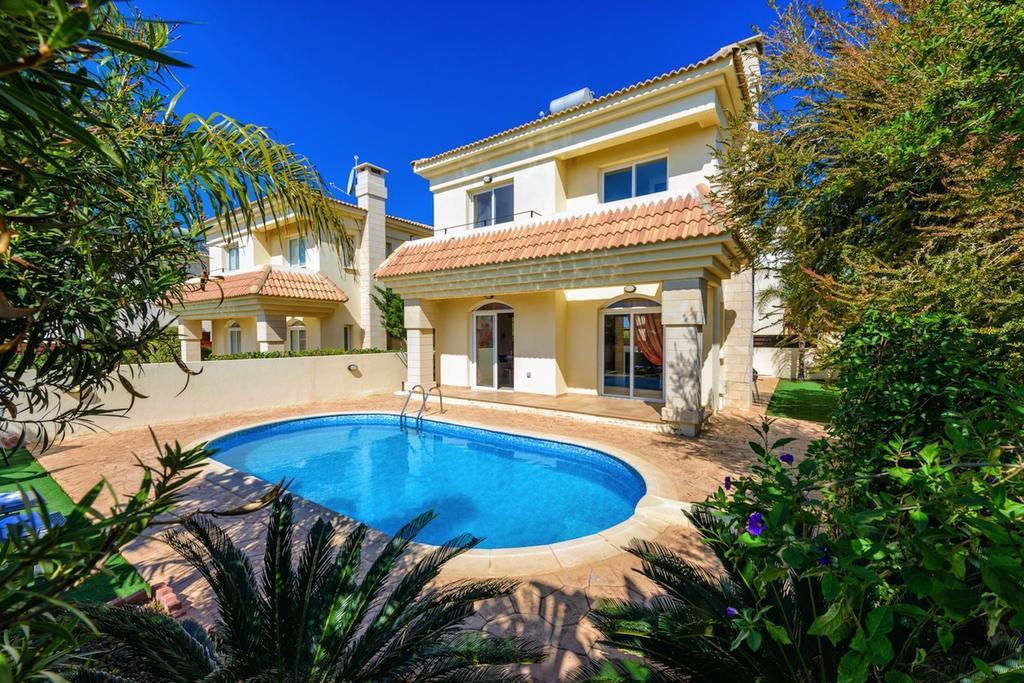 Villa Chloe Paralimni Phòng bức ảnh